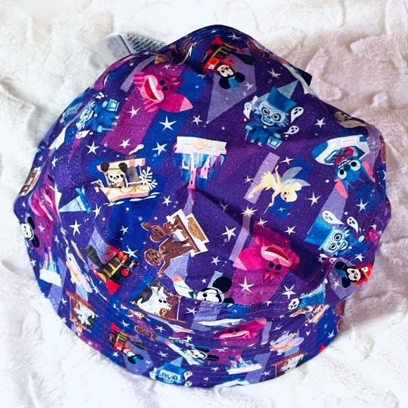 ππ‘ NWT Disney Bucket Hat, Reversible by Joey Chou - Stitch, Mickey, Dumbo, etc - Picture 6 of 12